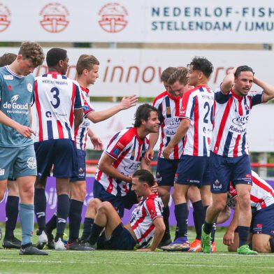 Excelsior Maassluis ook komend seizoen 2e divisionist.