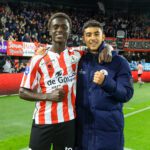 Spartaanse groeibriljant Ayoni Santos gepresenteerd bij PSV